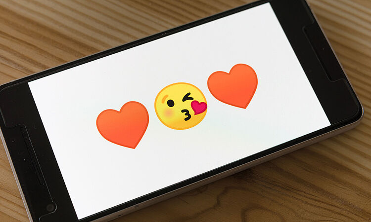 Autohaus Digital: Warum Online-Händlerbewertungen beim Autokauf so wichtig sind